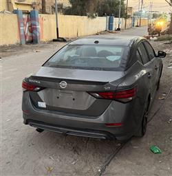 نيسان سنترا